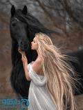 دختر و اسب سیاه سایز 2